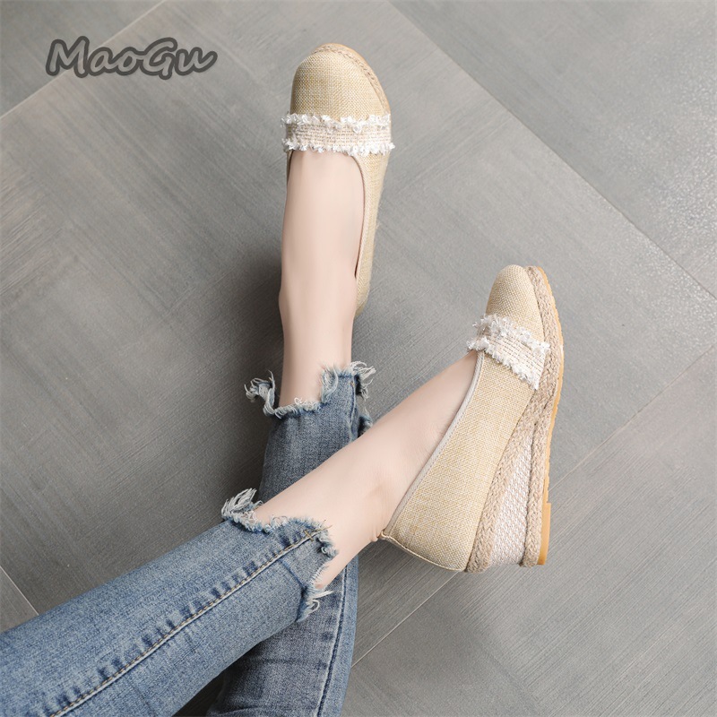 Women's Espadrille Wedges Shoe - огляд і ціна Espadrille Slip On